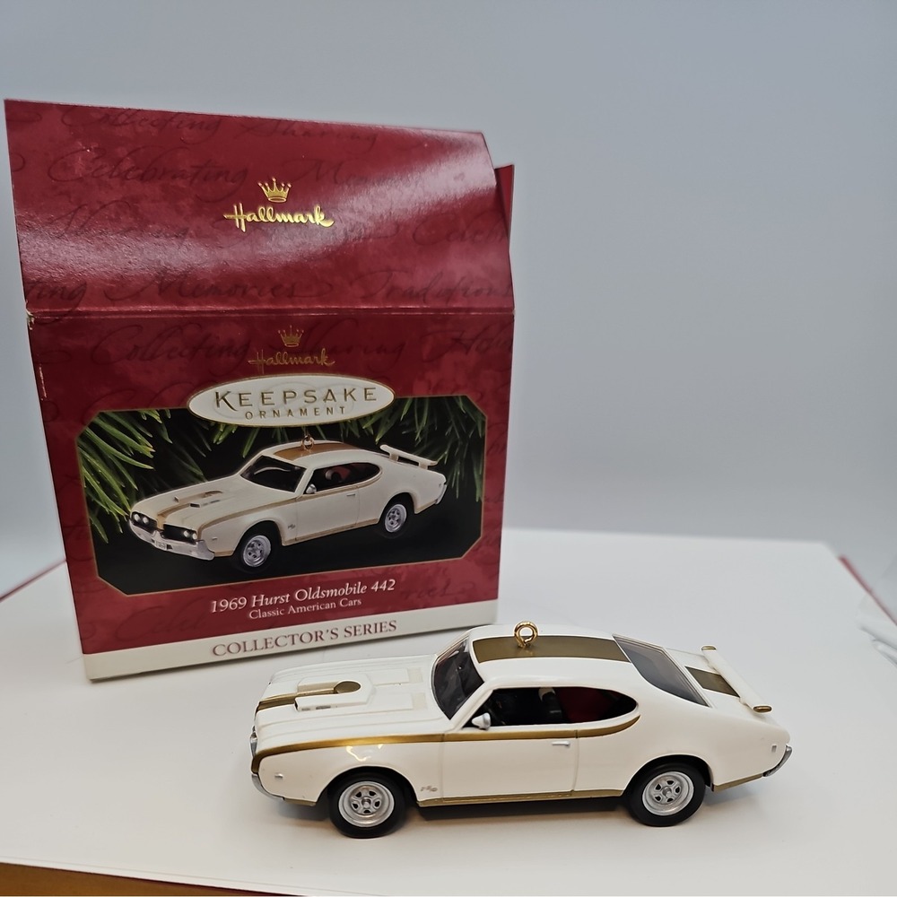 1997 Hallmark Keepsake 1969 Hurst Oldsmobile 442 Classic American Cars #7 NIB